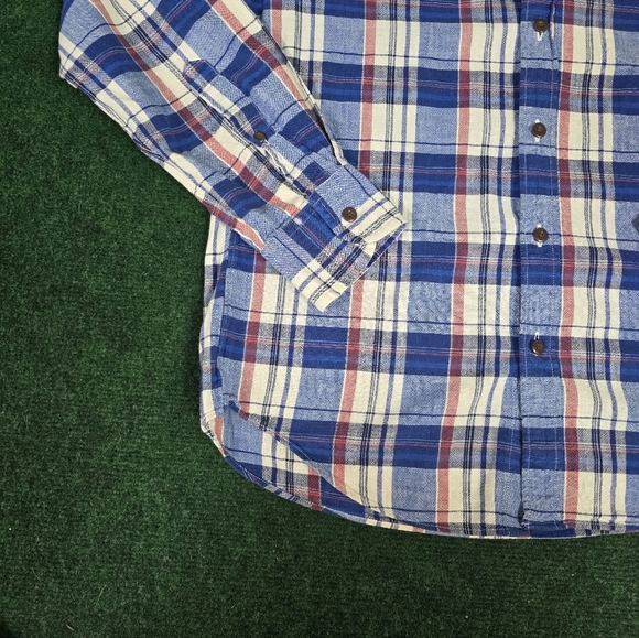 J. Crew | 100% Hand Spun Cotton Slim Fit Plaid Flannel Button Down Mens Shirt - Picture 12 of 15